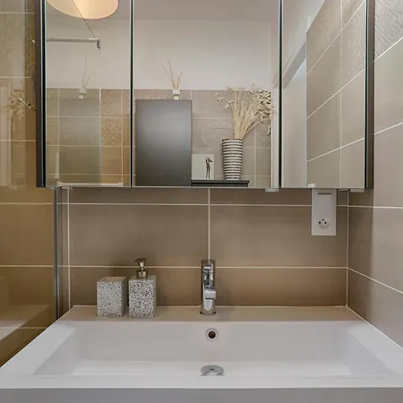 Maison Neuve & Lumineuse Avec Jacuzzi Privatif ヴィラ *
